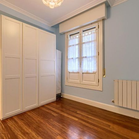 Appartamento Bailen Reformado Elegante Con Wifi Bilbao Esterno foto