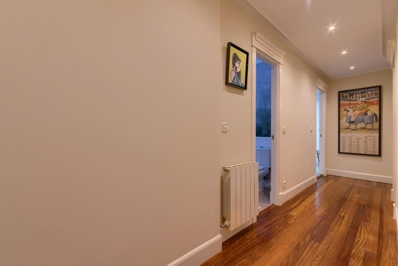 Appartamento Bailen Reformado Elegante Con Wifi Bilbao Esterno foto