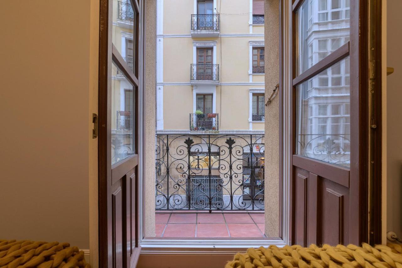 Appartamento Bailen Reformado Elegante Con Wifi Bilbao Esterno foto