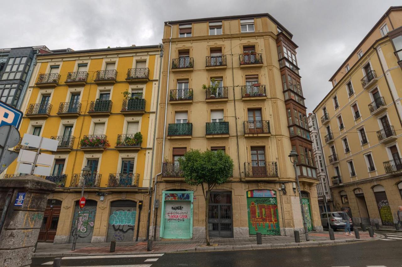 Appartamento Bailen Reformado Elegante Con Wifi Bilbao Esterno foto